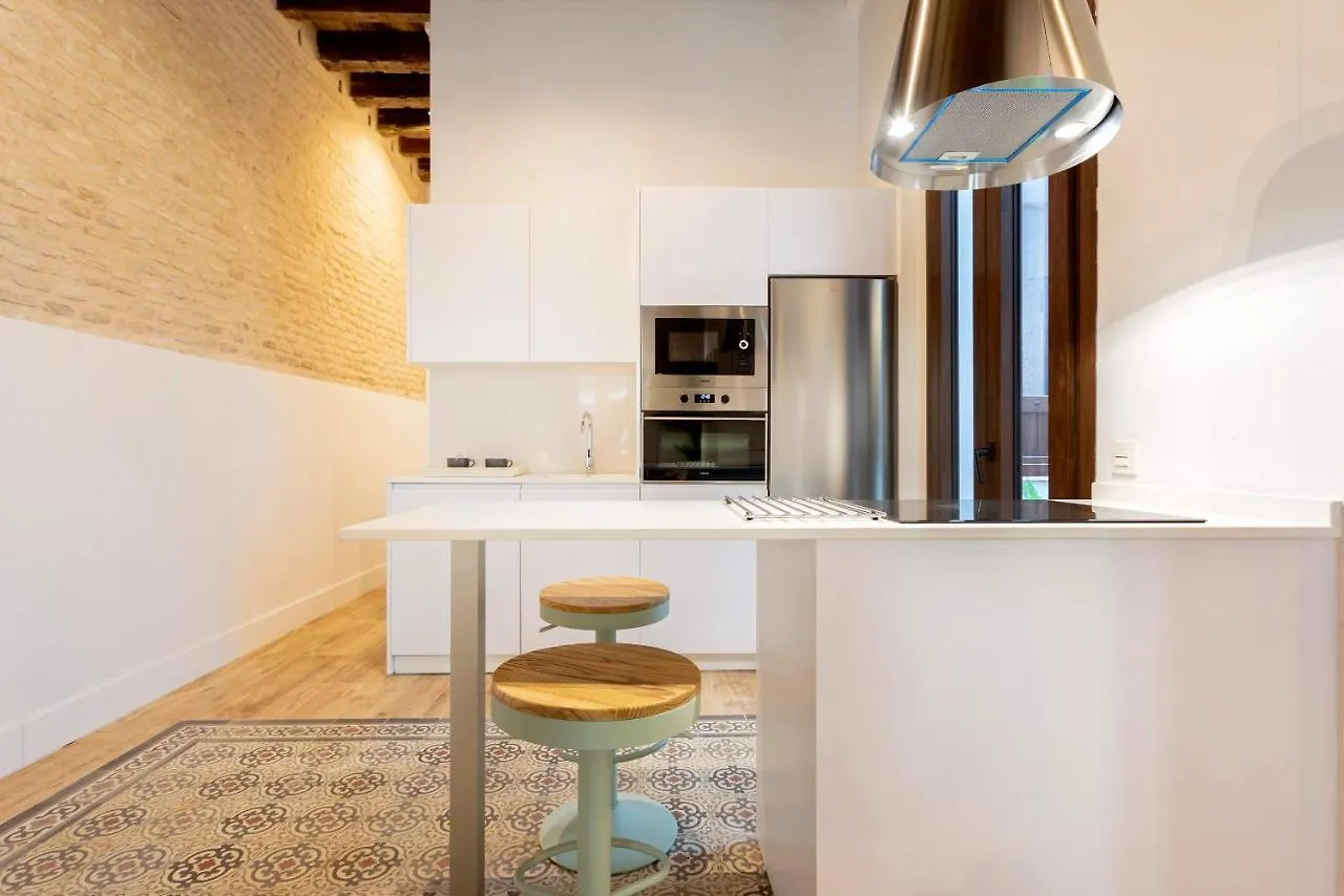 Apartment Genteel Home Santas Patronas Seville Spain