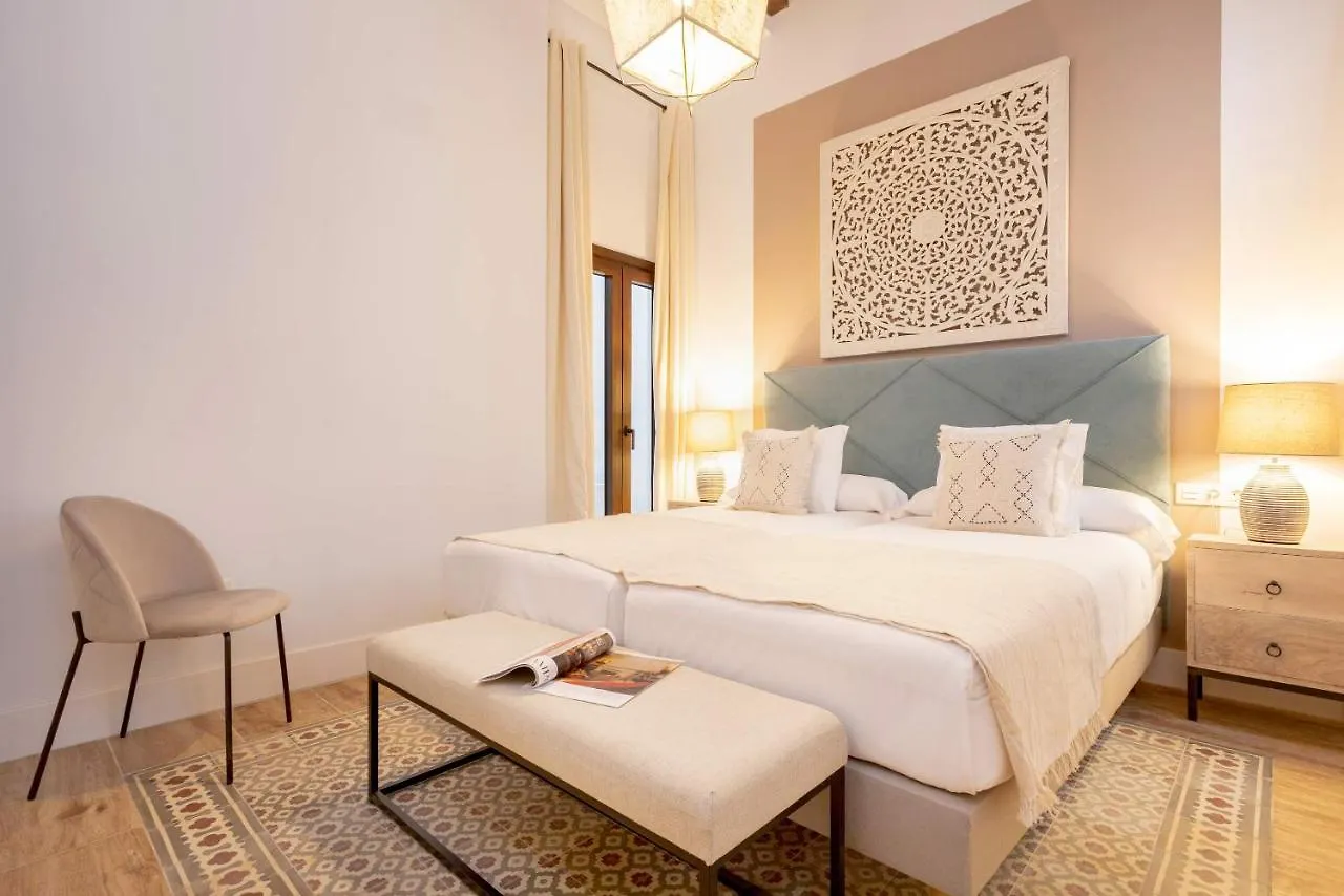 Genteel Home Santas Patronas Seville Spain