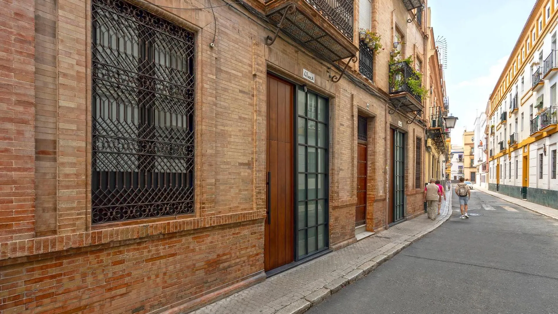 Apartment Genteel Home Santas Patronas Seville