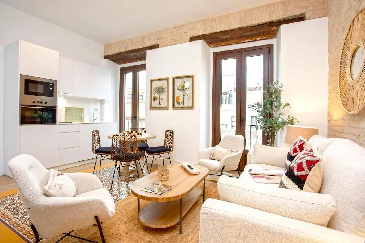 Genteel Home Santas Patronas Sevilla Daire