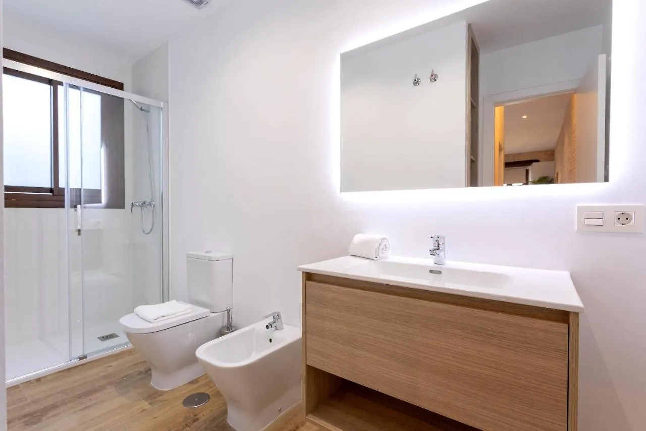 Genteel Home Santas Patronas Sevilla